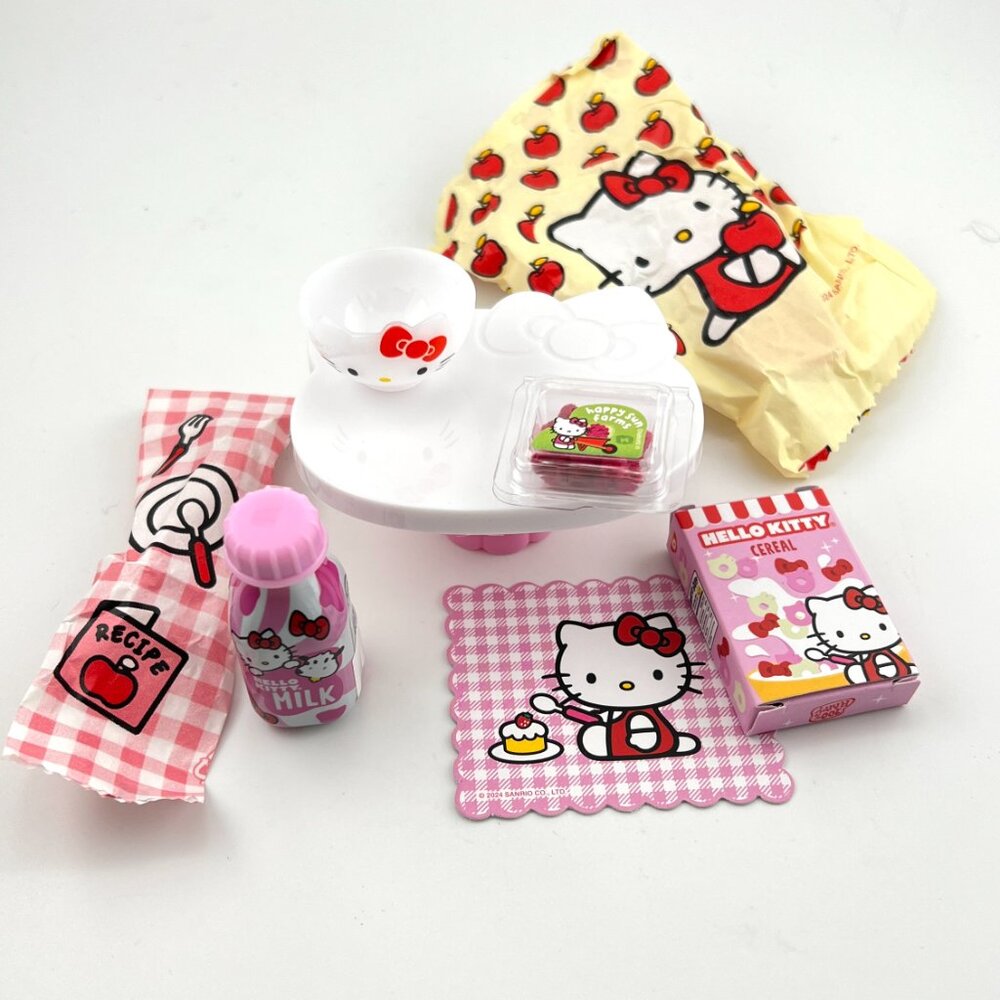 MGA Miniverse Make It Mini Food Hello Kitty Series 1 Strawberry Milk and Cereal